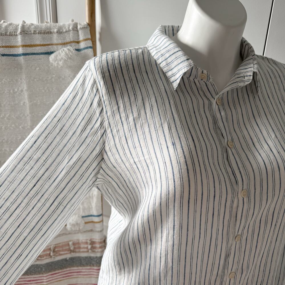 CP Shades White Blue Striped Long Sleeves Button Down Shirt Women’s Size Large - Picture 2 of 9